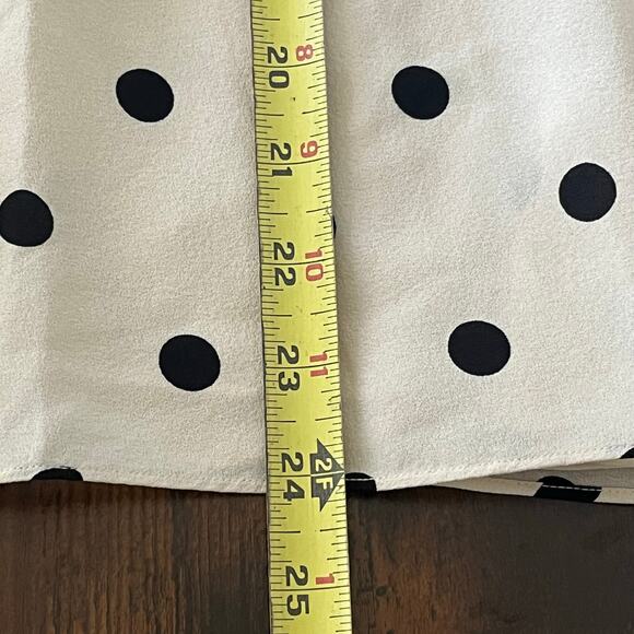 The Limited Silk Pleated Beige with Black Polk Dots Knee Length Skirt Size 4 - Picture 7 of 7
